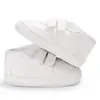 Atlético ao ar livre branco moda bebê sapatos casuais para meninos e meninas fundo macio batismo tênis calouros conforto primeiro walkshoes 231201