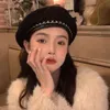 Xiaoxiangfeng beret、女性用の多用途の黒い帽子、冬の画家の帽子、春と秋のインターネットセレブ韓国語の顔を示す韓国語バージョン