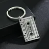 Porte-clés Vintage pour femmes et hommes, cassette nostalgique des années 80, porte-clés de voiture, sac à dos, pendentif, cadeau souvenir de concert