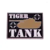 Broscher smycken kung tiger lapel pin retro tysk pansar stridsfordonsmärke brosch