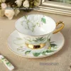 Kubki Camellia Bone China Coffee Zestaw do kawy brytyjska porcelanowa herbata ceramiczna kremowa miska cukierowa miska taatima czajnicza kubek kubek kawy Y231201