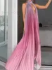 Vestidos sexy urbanos rosa plissado gradual halter maxi vestido para mulheres sexy sem costas oco para fora vestidos sem mangas 2023 novas senhoras elegantes vestidos de festa t231202