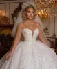 2023 Luxury Puffy African Wedding Dress Sheer Neck Kort ärmar Kristallpärlor Appliced ​​Spets Women Brudklänningar Court Train Vestido de Novia