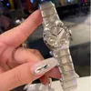 Relógios femininos luxo designer marca mulheres relógio de qualidade superior à prova dwaterproof água quartzo moda elegância diamantes safira vidro senhoras aaa presente 231201