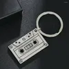 Porte-clés Vintage pour femmes et hommes, cassette nostalgique des années 80, porte-clés de voiture, sac à dos, pendentif, cadeau souvenir de concert