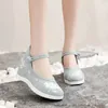 Dress Shoes High Heel Embroidered Heightening Dance Shoe's Sabot Hanfu Silver Casual Chinese Traditional Woman Summer 2023 Shoe 231201