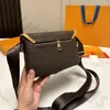 cep flep çanta naylon kayış tasarımcı çanta mektup crossbody omuz çanta tasarımcıları kadın koltuk altı küçük çanta yüksek kaliteli zarf lüks el çantaları kadın çantası