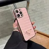 iPhone Case Tasarımcı İPhone 15 Pro Maks Kılıfları için Telefon Kılıfı Apple iPhone 14 Pro MAX 13 Pro 12 11 Promax 14 Plus 15 Plus Kılıf Lüks PU Deri Üçgen P Mobil Kapak