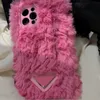 Coque de téléphone pour iPhone, étui de téléphone en peluche rose doux de luxe, classique, résistant aux chocs, pour hommes et femmes, 13 11 12 Pro 7 8 X Xs yucheng06