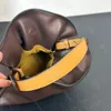 Designer Leews Bags Flamenco-Tasche, große Kapazität, weiches Leder, Kordelzugtasche, Beuteltasche, tägliche Pendel-Einkaufstasche, einfache Wolke, multifunktionale Umhängetasche