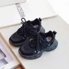 Sapatilhas sapato de bebê casual tênis para menino criança sapato para menina moda estilo retro bebê menina sapato tênis zapatillas zapatos 231201