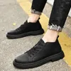 Stiefel Für Männer Echtes Leder Mode Motorrad 2023 Ankunft Mens Lace-Up Casual Schuhe Bequeme Low Top Männer Turnschuhe