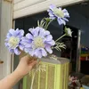 Flores decorativas Flor de escabiosa artificial de una sola rama imitación de plástico falso arreglo de sala de estar decoración de boda 2023