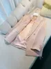 2024 Lente Roze Effen Kleur Blazers Met Lange Mouwen Notched Revers Knopen Double-Breasted Uitloper Jassen D3N263190