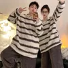 Autumn de roupas de sono para homens e um casal listrado de inverno pijama