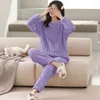 Vêtements de nuit pour femmes Polaire Femmes Pyjamas Ensemble Hiver Chaud 2 Pièces Pantalon Costume À La Maison Moelleux Casual Piiama Couleur Solide O-Cou Nuit Porter 2023