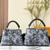 Borse a tracolla classiche di design da donna di alta qualità Borsa per la spesa in pelle con goffratura Borsa a tracolla doppia da polso intrecciata Borsa a tracolla alla moda da donna