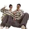 Autumn de roupas de sono para homens e um casal listrado de inverno pijama