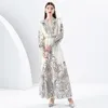 Donna Paisley Floral Boho Maxi Abito Manica lunga Bianco Runway Designer Scollo a V Dolce Slim Party Ruffle Boho Abiti con ruches Robe 2023 Primavera Autunno Chic Abiti da vacanza