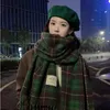 Foulards hiver femmes épais chaud écharpe dames gland châles enveloppes longue couverture cadeau de noël rouge vert plaid mignon mode 231201