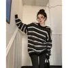 Kadın Sweaters Tembel Stil Siyah Beyaz Çizgili Niş Süvari Küçük Yuvarlak Boyun Gevşek Örme Mizaç Zakarlama Üstü