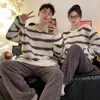 Autumn de roupas de sono para homens e um casal listrado de inverno pijama