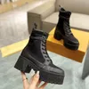 Platforma laureatowa Chelsea Boot Martin Desert Boot High Obcasy Kostki Kobiety skórzane buty Vintage Drukuj Jacquard Textile Classic Platform Flat Bot