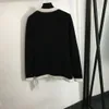 1202 L 2023 Piste Automne Marque Même Style Pull À Manches Longues Col En V Noir Jaune Cardigan Femmes Vêtements De Haute Qualité Femmes 20239137