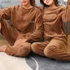 Pyjamas de nuit pour hommes pour couples ensemble épais chaud corail polaire homewear hiver salon vêtements pour hommes doux pyjamas en vrac femmes vêtements de maison costumeL231202