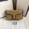 Bolso de hombro de marca de alta calidad Damas Fashion Diseñador de cuero Letra Flap Letter Stiletto Bag 3497311o