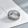 Ringdesigner ringringar smycken fast färg bokstav design ringar julklappar mångsidiga modestilar presentförpackning storlek 6-9 mycket trevligt