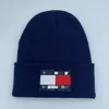 Cappello invernale in lana casual giapponese lavorato a maglia con filo sottile per l'e-commerce transfrontaliero cappello flangiato Baotou con protezione per le orecchie freddo Joker.