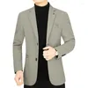 Garnitury męskie Mężczyźni Slim Blazers Kurtki Męskie Business Casual Designer Coats Formal Wear Spring Autumn Size 4