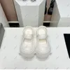 Luxury Designer Women sponge cake Slippers sandals Flat Slippers Sandals Fashion Hot Selling Explosion with Box and Dust Bag 35-41