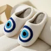 Chinelos Evil Eyes Azul Bordado Chinelos de Alta Qualidade Mulheres Homens Moda Padrão Sapatos Quentes Home Devils Houseshoes 231202