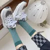 Women Socks Fashion Retro Multicolor مخططة غير رسمية Harajuku المرأة الكلية على الطراز القطن الفتيات الطالبات الطالبات