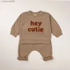 衣類セットファッションベビー服セット春の幼児の男の子の女の子カジュアルトップスセーター +ルーズズボン2PC