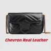 Marmont Chevron Leather Super Mini Bag anel de chave dentro do anexo a uma grande bolsa de forma suavemente estruturada fechamento do retalho com let265a duplo