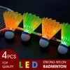 Badminton Shuttlecocks Welkin 4st Dark Night LED Glowing Light Up Strong Nylon Badminton Shuttlecocks Colorful Lighting Balls Inomhus utomhussport 231201