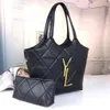 KADAR Top Bolsos de moda de paja a rayas de verano Bolso de diseñador Mujer Bolso de mano de ganchillo Bolso de lujo Bolso de compras de verano Totes Bolsos de hombro Triángulo