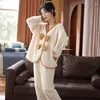 Vêtements de nuit pour femmes FDFKLAK PLUS Velvet Épaissir Femmes Casual Warm Home Vêtements Flanelle Nightwear Pyjamas Set Coral Fleece Pijama Mujer