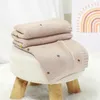 Coperte Fasce Born Baby 90 70 cm Lavorate a maglia per neonati Bambini Ragazzi Ragazze Ultra morbido Mussola di cotone Swaddle Wrap Stuff Lenzuolo consolatore per bambini 231202