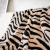 Decken Hohe Qualität Zebra Streifen Herbst Winter Warme Sofa Decke Komfortable Finesse Siesta Schal Schal Bett Schwanz 231202