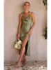 Vestidos casuales Foridol sin respaldo sexy halter satinado vestido de fiesta mujeres elegante con cuello en v sin mangas verde hendidura bowknot atar sundress 2024