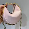 YYS Borse a tracolla moda Borsa da donna Borsa a tracolla a catena in pelle di lusso Borse con lettere inferiori Vibe Ava Designer Graphy ins Tote Mini Borse 024D