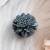 Haaraccessoires 10st Klassiek 2,5 cm Mini Effen Lederen Bloem Handgemaakte DIY Bruiloft Doek Woondecoratie 9 Kleuren