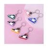 Sko delar tillbehör kreativa mini pvc sneakers nyckelringar för män kvinnor gym sportskor nyckelring handväska kedja basket nyckelhållare bj
