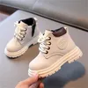 Fashion Kids Martin Boots Fashion Toddlers Baby enkel Boot Pu Leather Tide Children Winter Shoes Boys Girls Plus Velvet Sneakers