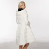 Parkas de plumón para mujer 5XL Mujer de invierno Chaqueta larga acolchada Pato blanco Abajo Abrigo femenino Abrigo ultraligero Chaquetas sólidas delgadas Abrigo Parkas portátiles 231202