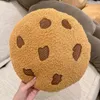 Poupées en peluche Biscuits créatifs Oreillers Forme ronde Biscuits au chocolat Jouets en peluche Nourriture réaliste Snack Coussin de siège Peluche Accessoires Cadeaux 231202